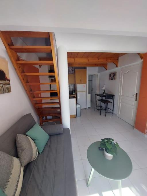 Studio Tipo Loft Con Vista Al Montgo Denia Kültér fotó